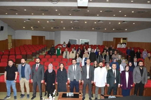 Van’da &quot;Ebelik Normal Doğum Bilgi ve Beceri Artırma ve Afete Hazır Oluşluk Eğitimi&quot; başladı
