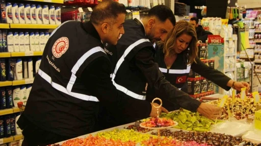 Van&rsquo;da Ramazan Bayramı &ouml;ncesi marketlere sıkı denetim
