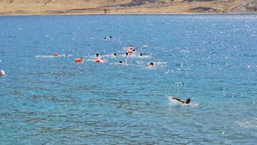 Van Gölü’nde kabotaj bayramı coşkusu
