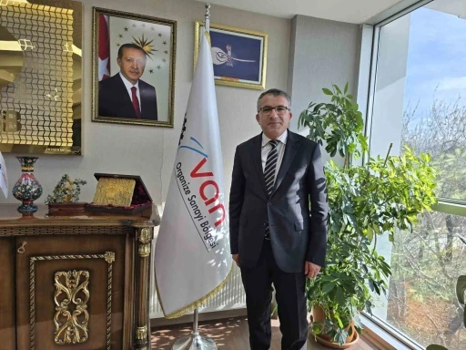 Van OSB Başkanı Memet Aslan&rsquo;dan sınır kapısı &ccedil;ağrısı: "Gelincik ve &Ccedil;illi kapıları b&ouml;lge sanayisi i&ccedil;in hayati &ouml;nem taşıyor"

