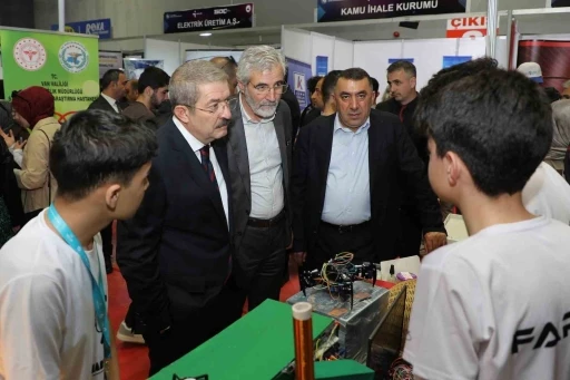 Van TSO Başkanı Takva: "Gen&ccedil;lerimiz iş aramasın, iş kursun"
