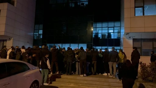 Vatandaş ve Partililerden Başkan &Uuml;nl&uuml;'ye Destek