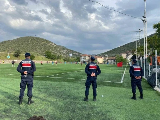 Vezirhanspor-1299 Bilecikspor ma&ccedil;ında &uuml;st d&uuml;zey g&uuml;venlik
