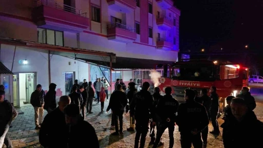 Vezirk&ouml;pr&uuml;&rsquo;de korkutan yangın: 25 &ouml;ğrenci tahliye edildi
