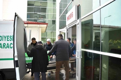 Vezirk&ouml;pr&uuml;&rsquo;de yaşlı &ccedil;ift &ouml;l&uuml; bulundu

