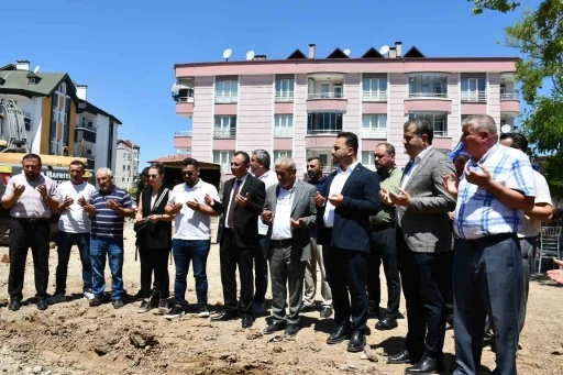 Vezirköprü’de yeni 112 Acil Sağlık Hizmetleri İstasyonu’nun temel atıldı
