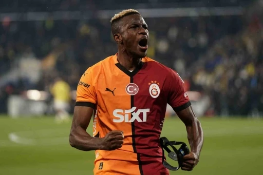 Victor Osimhen bu sezonki gol sayısını 28’e çıkardı
