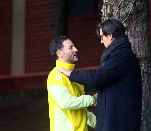 Vincenzo Montella&rsquo;dan Fenerbah&ccedil;e&rsquo;ye ziyaret
