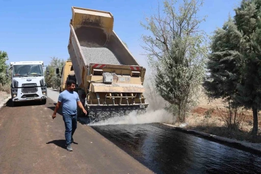 Viranşehir&rsquo;de 9 kilometrelik grup yolu yenilendi
