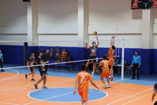 Voleybol takımı, T&uuml;rkiye finallerinde Şanlıurfa&rsquo;yı temsil edecek
