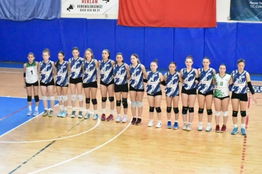 Voleybol Yıldız Kızlar Grup Birinciliği maçları Çorlu’da oynandı
