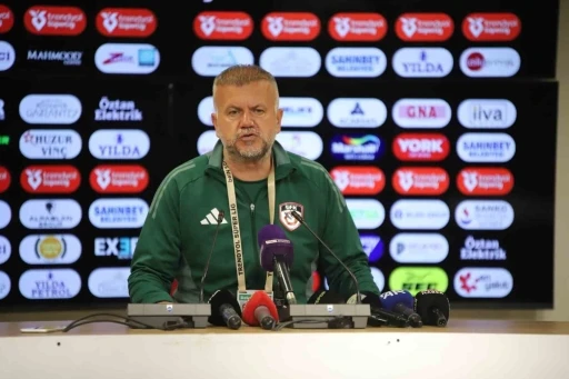 Volkan Kazak: &quot;Konsantrasyon eksiğiyle 2 dakikada 2 gol yedik&quot;
