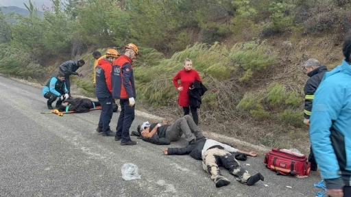 Yabancı &ouml;ğrencileri taşıyan minib&uuml;s şarampole u&ccedil;tu: 17 yaralı
