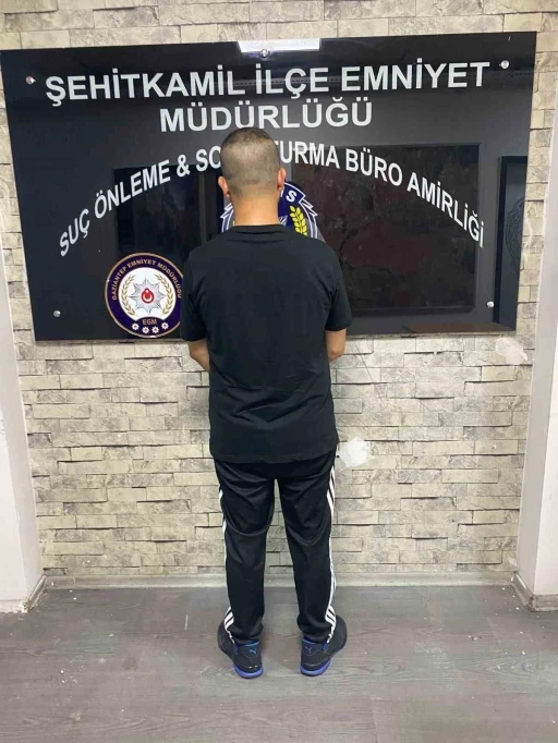 Yağma suçundan 32 yıl cezayla aranan şahıs yakalandı
