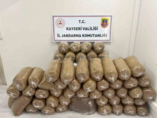 Yahyalı&rsquo;da 285 kilo bandrols&uuml;z t&uuml;t&uuml;n yakalandı
