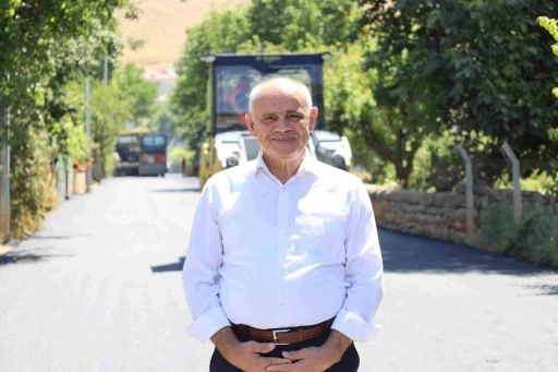 Yahyalı İsmet Mahallesi&rsquo;nde sıcak asfalt serimi başladı
