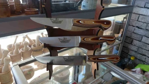 Yaklaşan Kurban Bayramı öncesi Sürmene bıçağına talep arttı, taklitlerine karşı dikkat edilmeli

