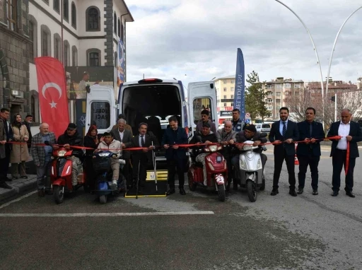 Yakutiye Belediyesi&rsquo;nden engelli vatandaşlara ulaşım desteği
