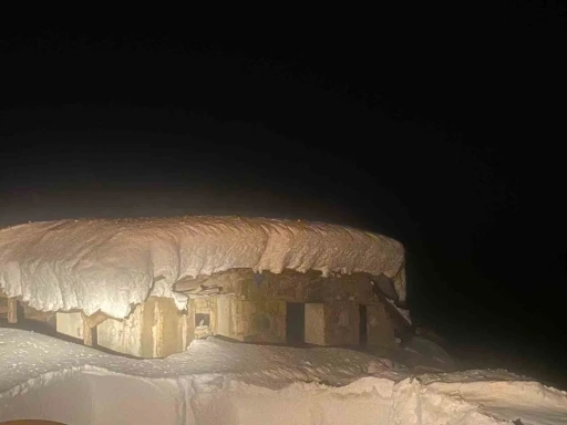 Yanlış ihbar, 15 saatlik mesaiyi boşa harcadı
