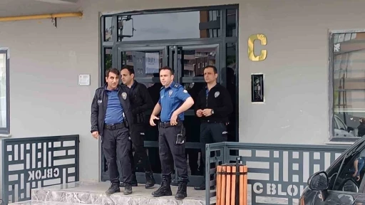 Yardım etmek isterken canından oldu: Batman&rsquo;da asans&ouml;r boşluğuna d&uuml;şen vatandaş hayatını kaybetti
