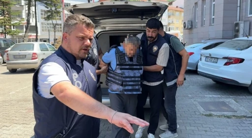 Yardım i&ccedil;in polise koşan &ccedil;ocukların &ccedil;abası annelerini kurtarmaya yetmedi
