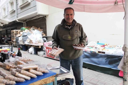 Yarım asırdır ekmeğini organik ürünlerden çıkartıyor
