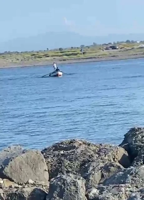 Yasağı dinlemeyip Kızılırmak&rsquo;ta ağ serdiler

