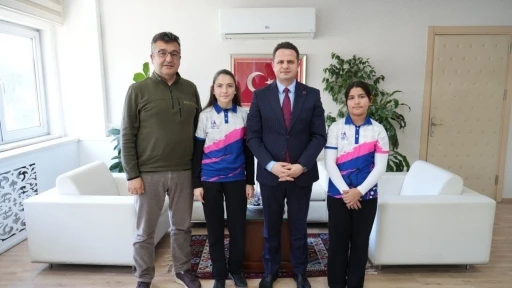 Yatağanlı ok&ccedil;ular başarıları ile gururlandırdı
