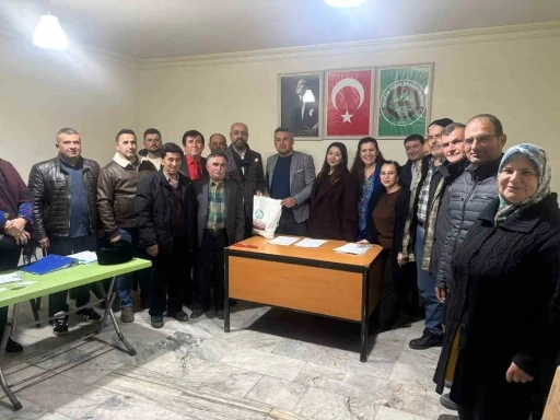 Yatağanlı y&ouml;r&uuml;kler ilk genel kurulu yaptı
