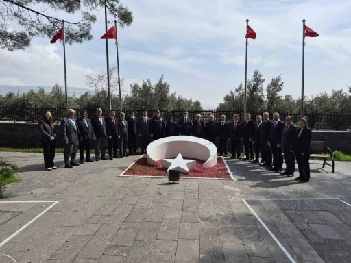 Yavuzeli&rsquo;nde 18 Mart &Ccedil;anakkale Zaferi ve Şehitleri Anma g&uuml;n&uuml; kutlandı
