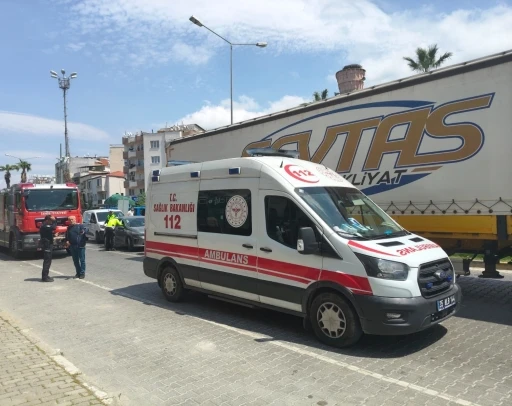 Yaya ge&ccedil;idinde tırın &ccedil;arptığı kadın hayatını kaybetti

