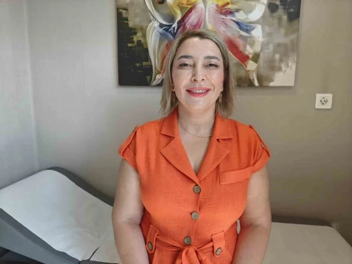 Yaz Makyajı Cildinize Zarar Verebilir