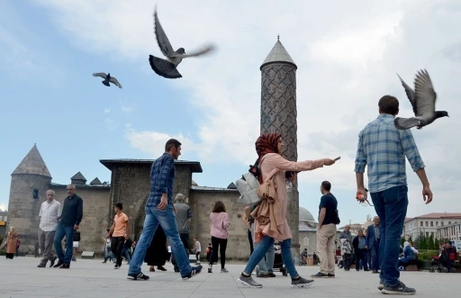 Yaz geliyor, cilt kanserine dikkat
