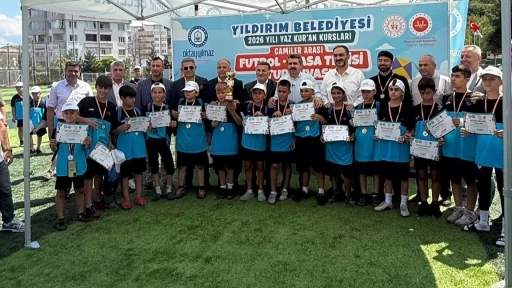 Yaz Kur&rsquo;an kursları geleceğin teminatı &ccedil;ocukları yetiştiriyor
