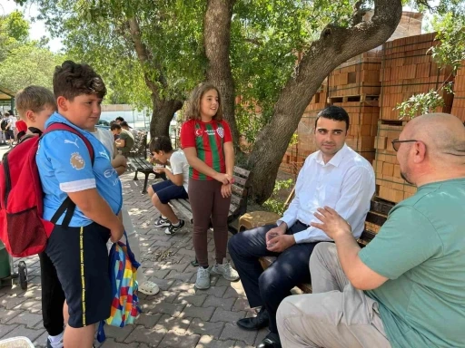Yaz Kur’an kursu öğrencilerine aşure ikramı
