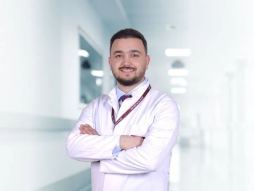 Yaz s&uuml;nnetleri i&ccedil;in uzmanından kritik enfeksiyon uyarısı
