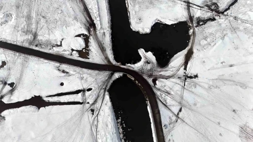 Yazın safari kışın buz pisti
