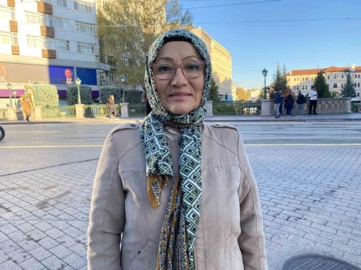 Yazlık valilik konutunu satıp okul yaptıran Vali Aksoy’a teşekkür ziyareti