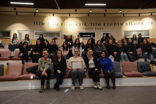 YEMYO’da &quot;Waldorf Eğitimi&quot; konuşuldu
