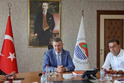 Yeni Hal Yasası Mersin’de şekilleniyor: Üç il tek ses, tek güç
