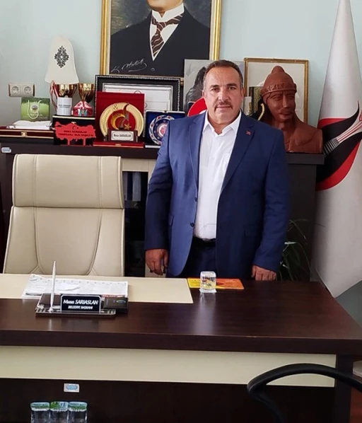 Yenifakılı Belediye Başkanı Sarıaslan, trafik kazasında hayatını kaybetti
