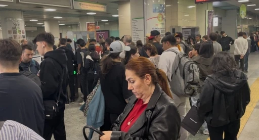 Yenikapı-Hacıosman ile Levent-Boğazi&ccedil;i &Uuml;niversitesi-Hisar&uuml;st&uuml; metrolarında arıza
