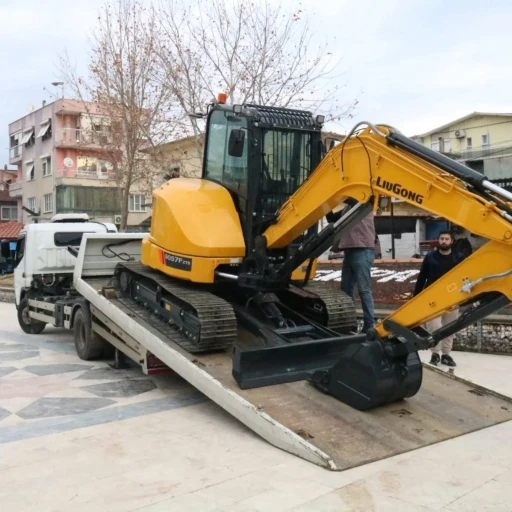 Yenipazar&rsquo;ın ara&ccedil; filosu g&uuml;&ccedil;lenmeye devam ediyor
