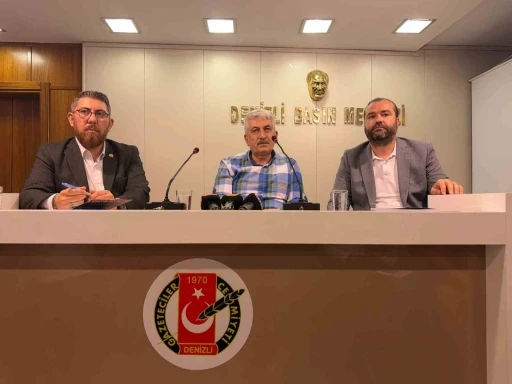 Yerel basın ve gazetecilerin sorunları Denizli&rsquo;de konuşuldu
