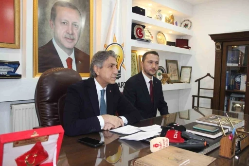 Yerel Yönetimler Başkanı Demir &quot;CHP’de hizmet değil hezimet belediyeciliği var&quot;
