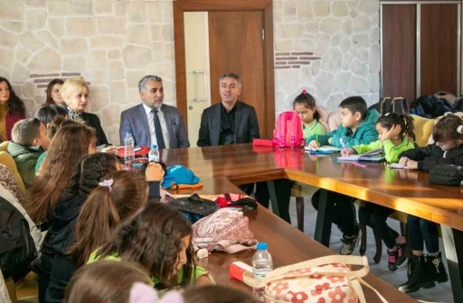 Yerli Malı Haftası&rsquo;nın &ouml;nemi &ouml;ğrencilere anlatıldı
