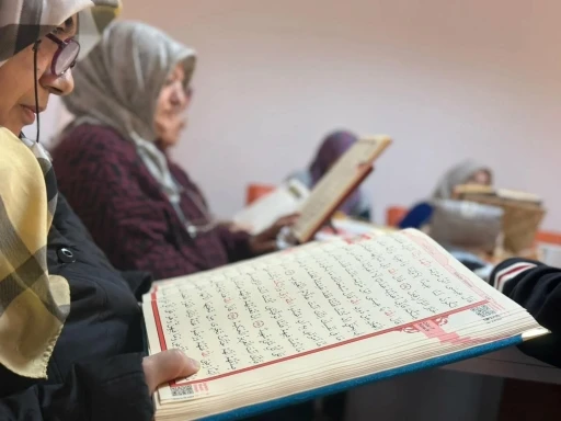 Yeşilyurt Kent Konseyi&rsquo;nde Kur&rsquo;an-ı Kerim eğitimi ve mukabele programı başladı

