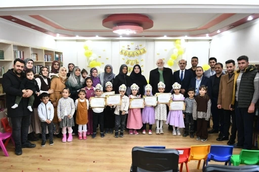 Yeşilyurt&rsquo;ta minik y&uuml;rekler Kur&rsquo;an-ı Kerim&rsquo;le buluştu
