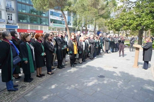 Yıldıran: &quot;Genç avukatlar ekonomik çıkmazın içinde&quot;

