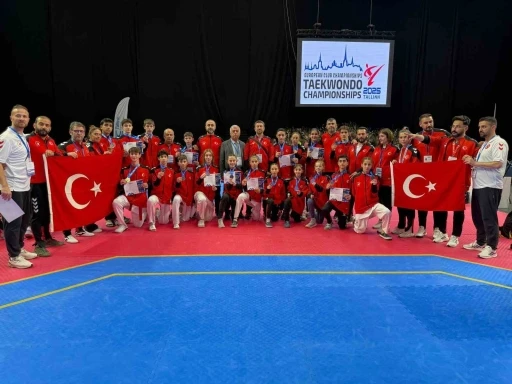 Yıldız Milli Taekwondo Takımı şampiyon oldu
